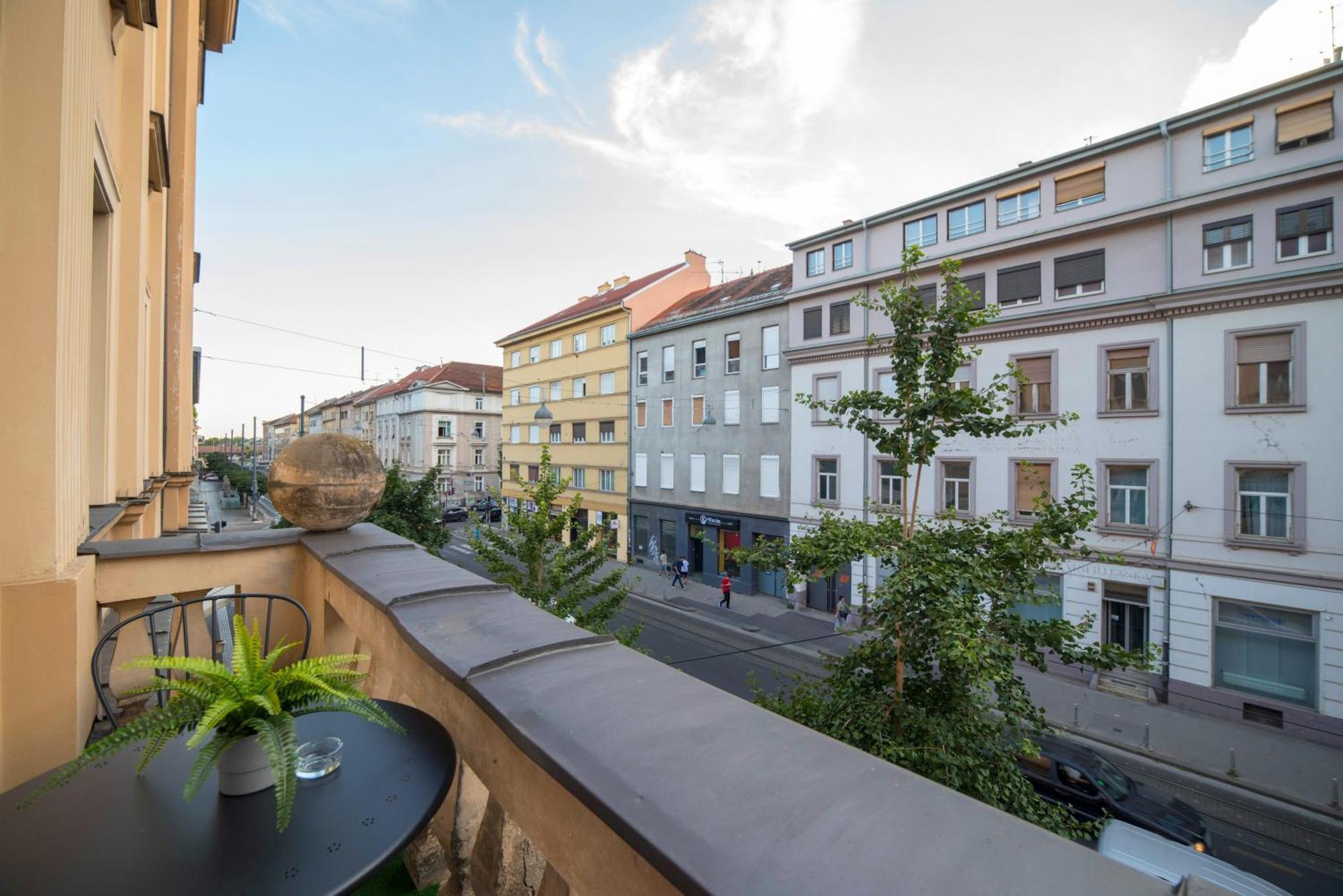 Evita Accommodation Zagreb Exterior foto